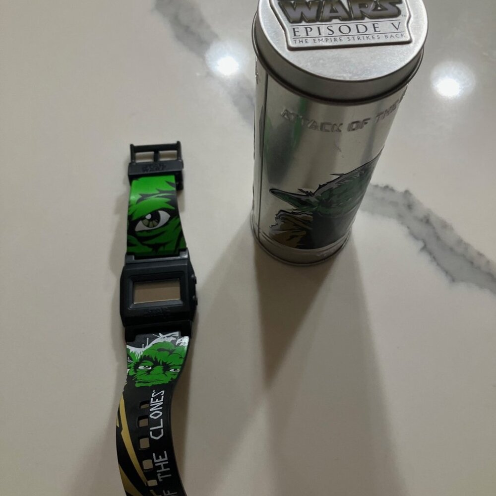 Star Wars "Attack of The Clones " Watch